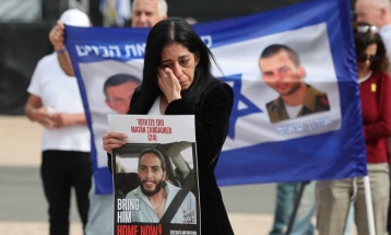 Israeli hostages to be exchanged for 1,904 Palestinian prisoners