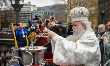 Orthodox faithful celebrate Epiphany