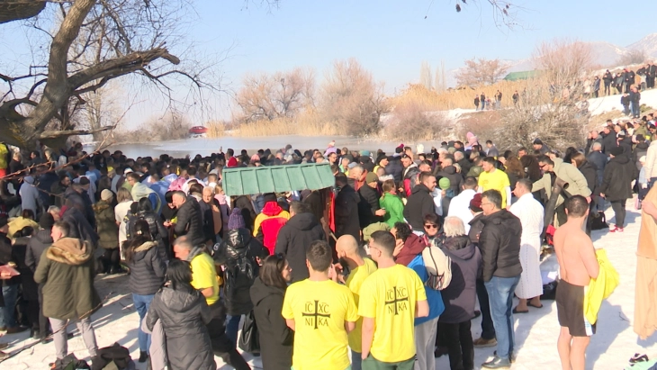 Уникатна традиција за Водици на Плетварско езеро