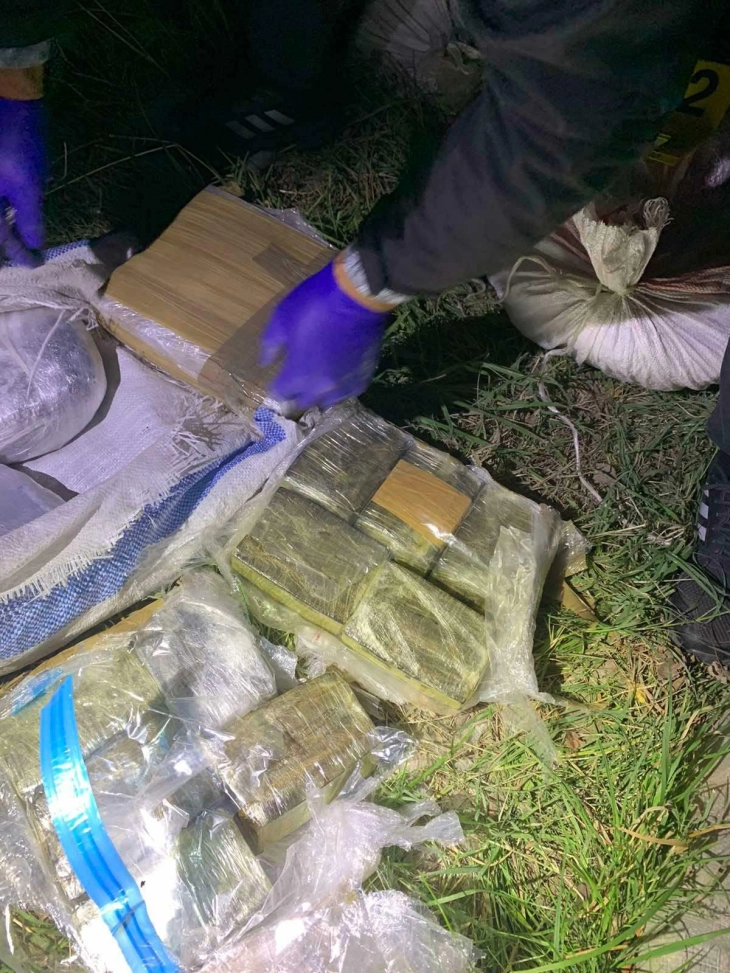 Police crack down on criminal group involved in drug trafficking