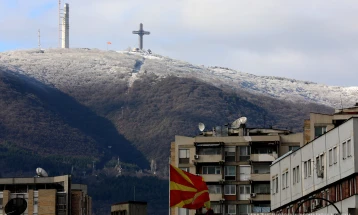 Патот од Пантелејмон до Средно Водно поради голомразица небезбеден за моторни возила