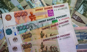 Русин со лажен пасош украл 190.000 евра од туѓа сметка