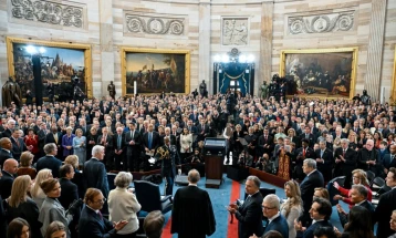 Ротондата во Капитол се наполни во пресрет на инаугурацијата на Доналд Трамп