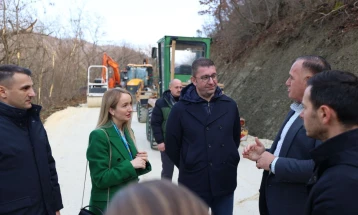 Mickoski: Rikonstruksioni i rrugës Katllanovë - Gradmanci i ndërlidh dy vendbanimet në Komunën e Petrovecit, vazhdojmë të ndërtojmë