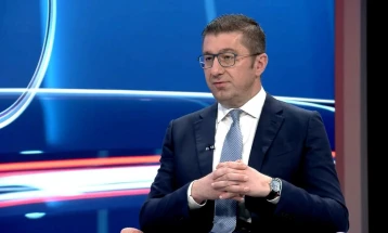 Mickoski: Kompania e preferuar farmaceutike e pushtetit të kaluar për shkak të çmimeve ekstremisht të larta ka fituar miliona në Onkologji, do të reagojë edhe Prokuroria