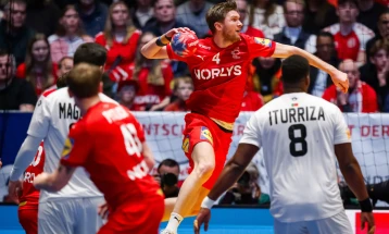 Top favourites Denmark thrash Portugal to reach handball worlds final