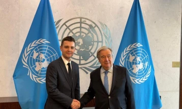 FM Mucunski meets UN Sec Gen Guterres in New York