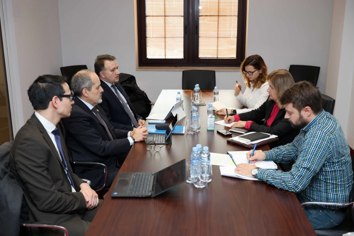 Minister Bozhinovska and WB representatives discuss energy efficiency cooperation