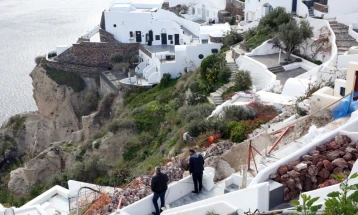 Seri e re tërmetesh në zonën detare midis Santorinit dhe Amorgos