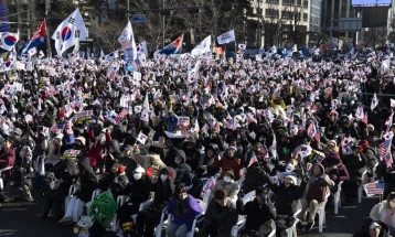 Во Јужна Кореја протести и собири за поддршка на Јун