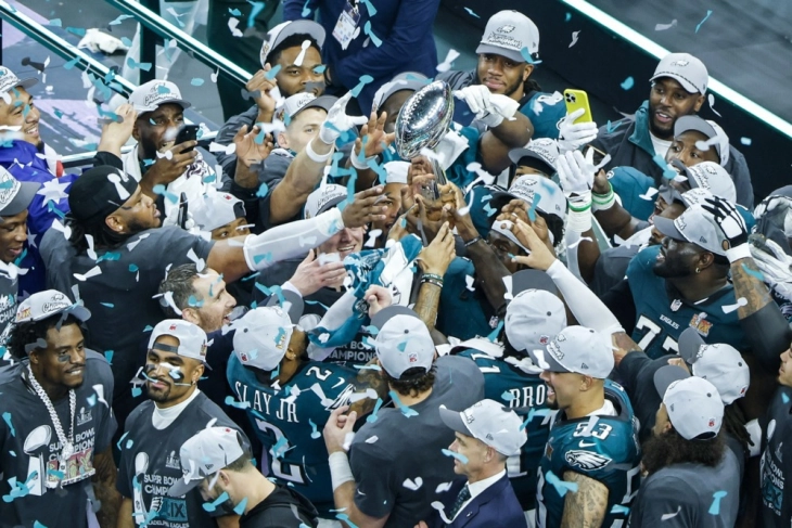 Philadelphia Eagles dominate Kansas City Chiefs to win Super Bowl