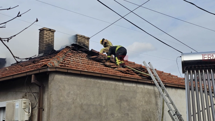 Пожар избувна во куќа во центарот на Штип