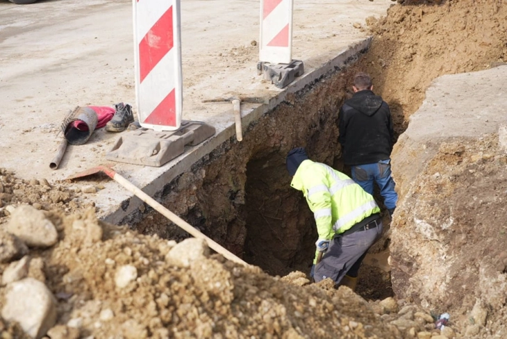 Почна реконструкцијата на атмосферска канализација на улицата „Бајрам Шабани“ во Куманово