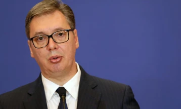 Vučić visits Banja Luka, calls protesting Serbian students foreign agents