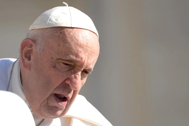 Pope admitted to Rome hospital with bronchitis