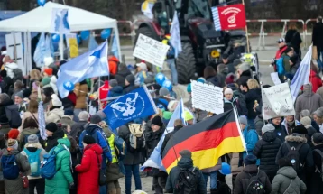 Në Mynih filloi protesta e madhe kundër NATO-s dhe Konferencës së Sigurisë së Mynihut