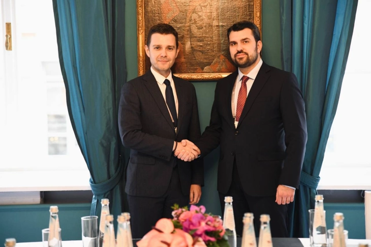 Bilateral differences, Bulgaria's EU accession blockade discussed at Mucunski-Georgiev meeting in Munich