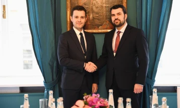 Bilateral differences, Bulgaria's EU accession blockade discussed at Mucunski-Georgiev meeting in Munich