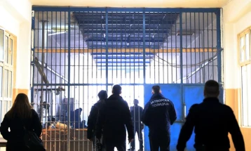 Idrizovo inmates caught trying to smuggle money, mobile phones into jail