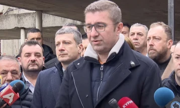 Mickoski: Duhet të tregohet e vërteta për Maqedoninë dhe të ndërtojmë aleancë