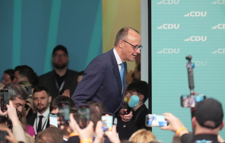 German conservatives and Social Democrats to open exploratory talks