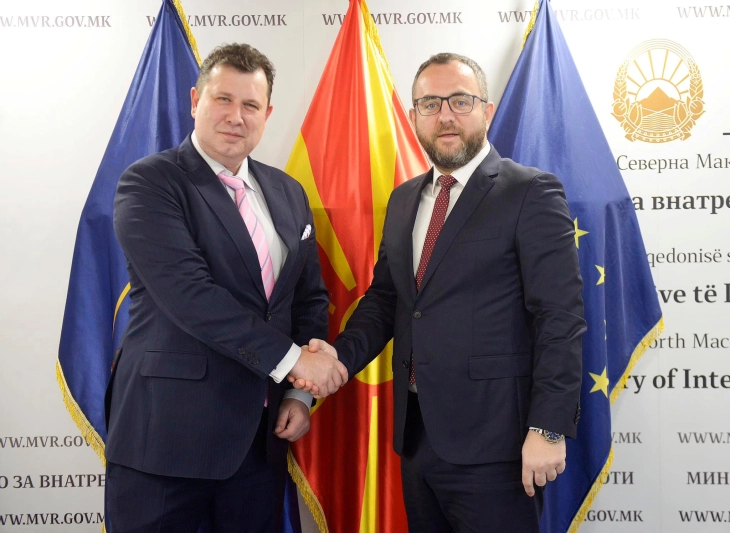 Toshkovski meets Ambassador Radukov, invites Bulgarian counterpart Mitov to visit Macedonia