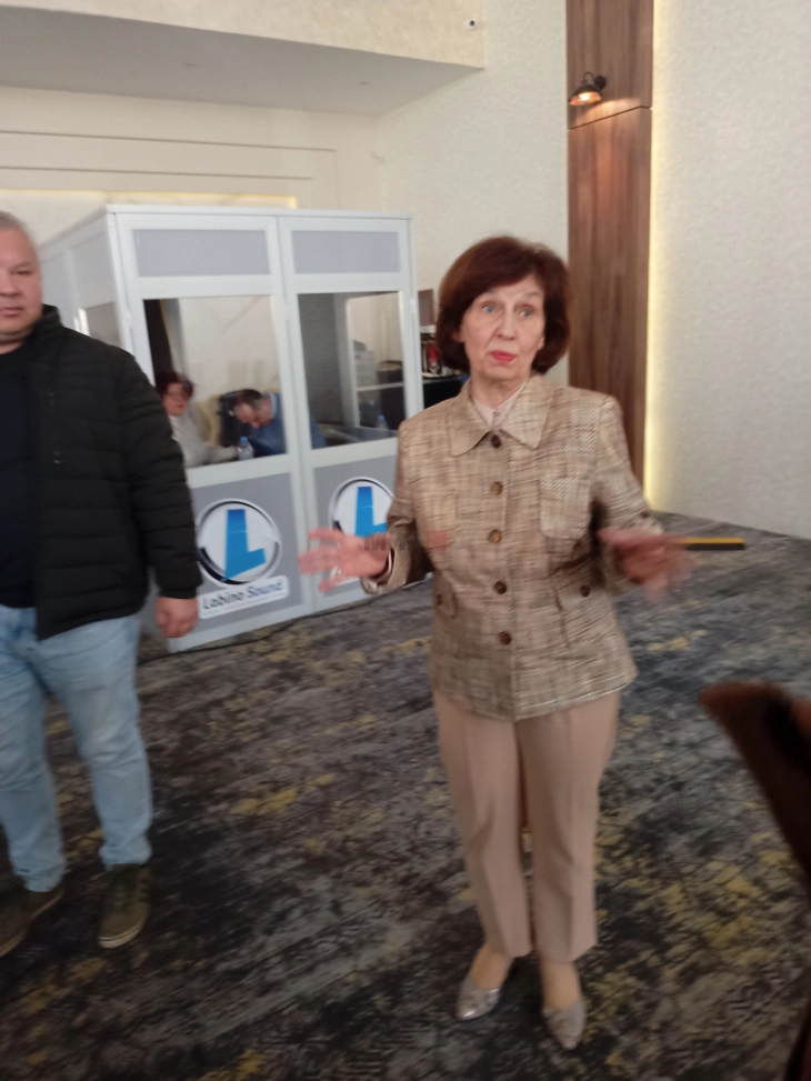 Siljanovska Davkova: Barazi dhe mosdiskriminim, të gjithë janë të barabartë para ligjit dhe secili ka të drejtë në mbrojtje të barabartë dhe të përfitojë nga ligji