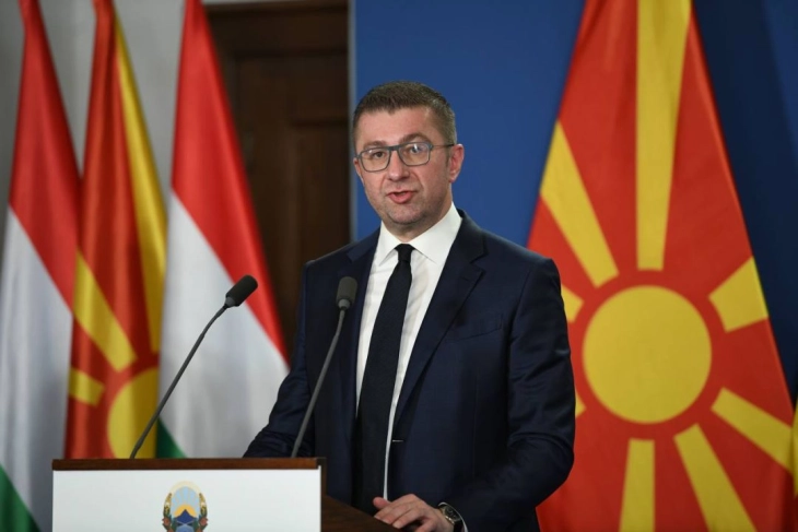 Mickoski: Shpresoj se procesi ynë i eurointegrimeve do të zhbllokohet me mbështetje të madhe nga Hungaria