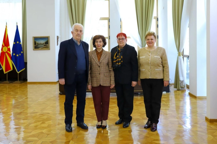 Сиљановска-Давкова на средба со Сојузот на борци на НОАВМ и граѓани продолжувачи: Не смееме да ја заборавиме историјата