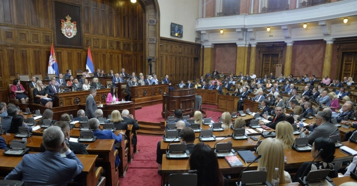 Ka përfunudra seanca e Kuvendit të Serbisë,  për nesër është caktuar vazhdimi i saj