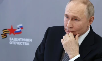 Путин: Некои сакаат враќање на времето на инвазијата на Наполеон, забораваат како заврши тоа