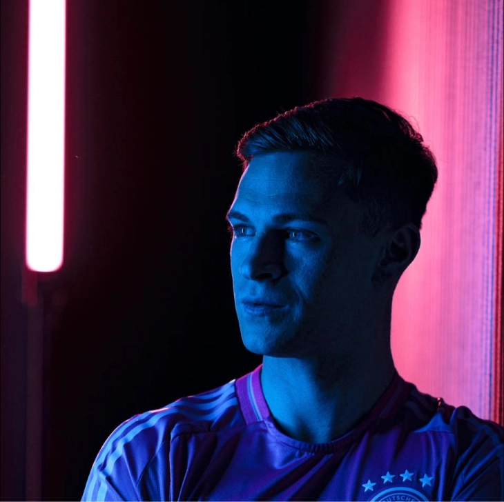 Кимих се согласи да го продолжи договорот со Баерн Минхен