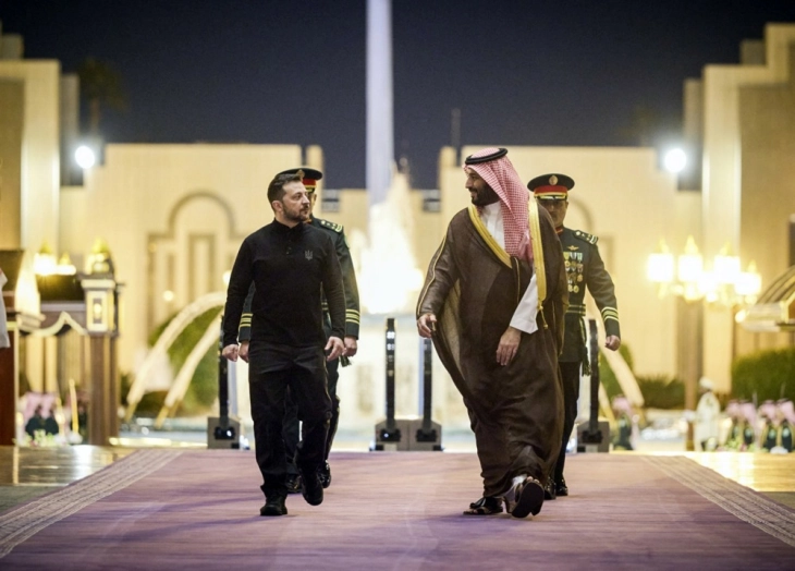 US and Ukraine negotiators back at it, this time in Saudi Arabia