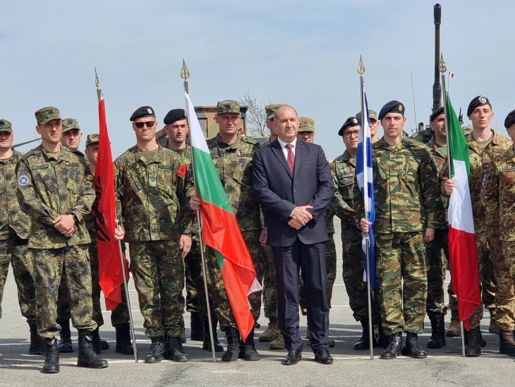 Мултинационалната борбена група на полигонот Ново Село има сè подобра координација, изјави претседателот Румен Радев