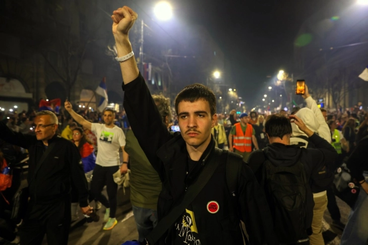 Crowds gather in Belgrade ahead of anti-government demonstration