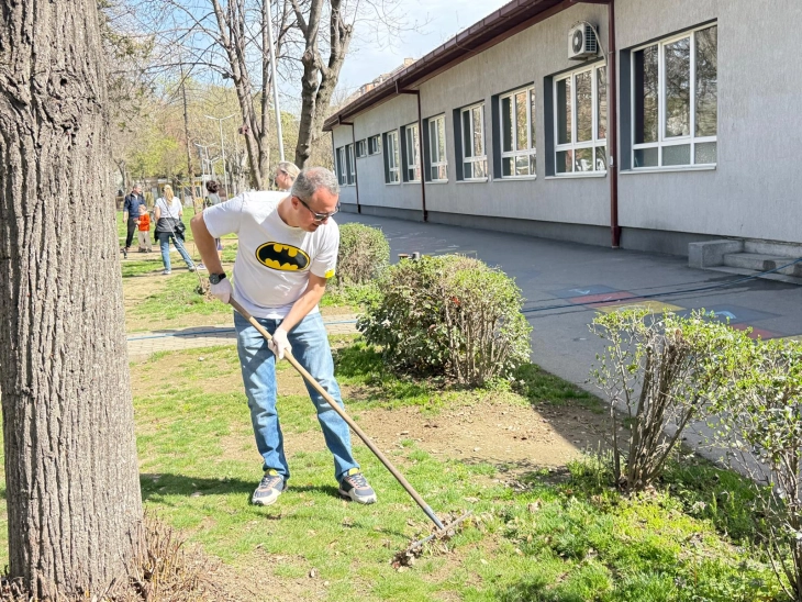 Герасимовски: Голема акција за чистење во ООУ „11 Октомври”, хигиената на прво место