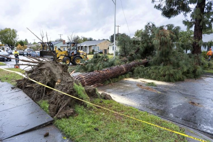 33 dead, new warnings as storms tear through central, southern US