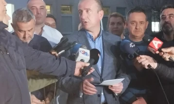 Taravari: Gjithsej 47 të lënduar do të hospitalizohen jashtë vendit, në ndihmë arrijnë specialistë kundër djegieve (PLT)