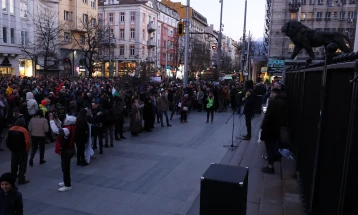 Едноминутен молк во Софија во чест на настраданите во Кочани