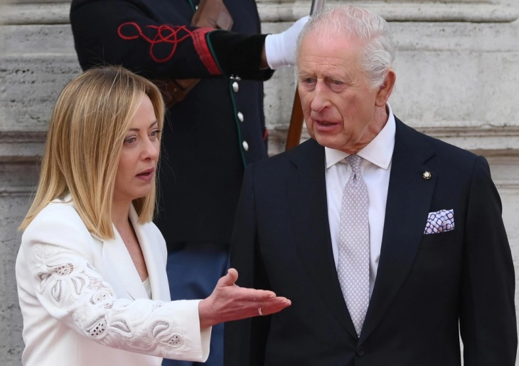 Италијанската премиерка Мелони се сретна со британскиот крал Чарлс Трети