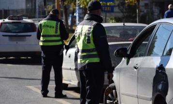 Од 1001 сообраќајни прекршоци вчера на територија на цела држава, 178 ги направиле пешаците