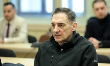 Ѓорчевски одби да одговара на прашањата на Палевски, кажа само дека не го познава