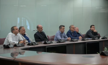 Средба на историската комисија во Софија – разговарано за заеднички чествувања и за учебниците за VII одделение, напредок не е постигнат