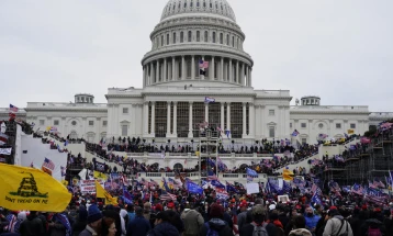Масовни протести во САД против власта на Трамп