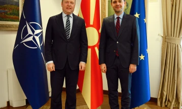 Средба на министерот Муцунски со Високиот комесар за национални малцинства на ОБСЕ, Кристоф Камп