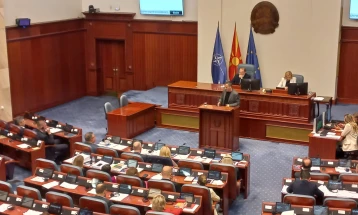 Беџети обвини за мајтап  со носењето на законот за правична застапеност,  Мицкоски вети дека ќе биде донесен и лично ќе го претстави