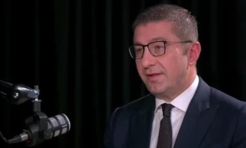 Мицкоски: Во преговори сме со инвеститори за капитален развој за проекти во висина од пет до шест милијарди евра 