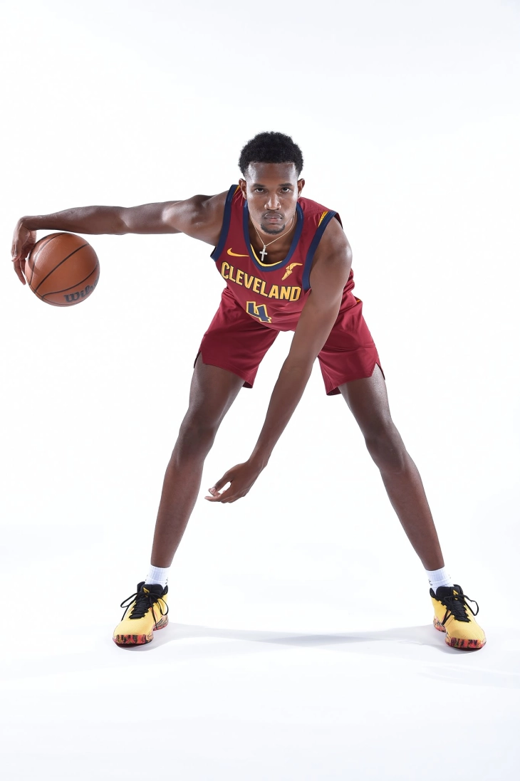 Мобли најдобар дефанзивец во НБА лигата