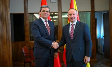 Средба Гаши-Ибрахимовиќ: Северна Македонија и Црна Гора негуваат братски односи и заеднички стремеж кон ЕУ