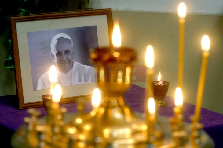 Presidentja Siljanovska Davkova në varrimin e Papa Françeskut